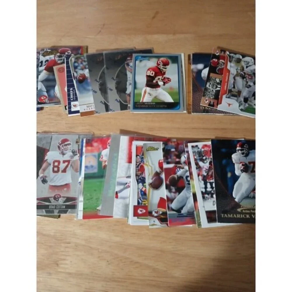 NFL Football 75 card lot  Kansas City Chiefs Legends Bell Thomas Lanier
